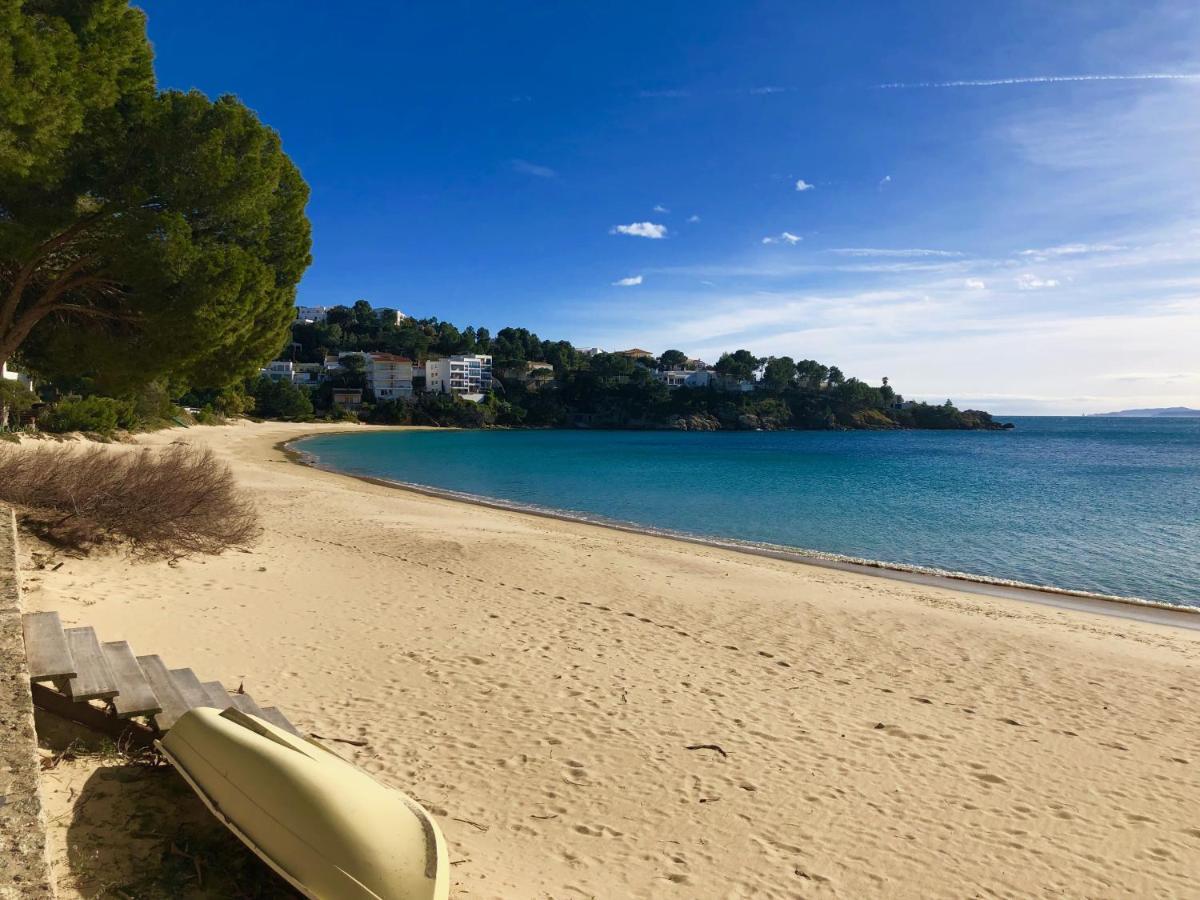 Almadrava Beach 罗萨斯 外观 照片