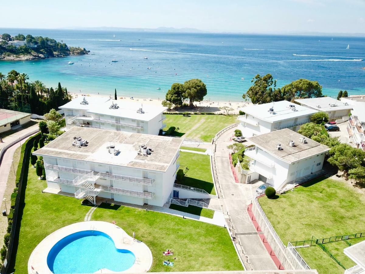 Almadrava Beach 罗萨斯 外观 照片