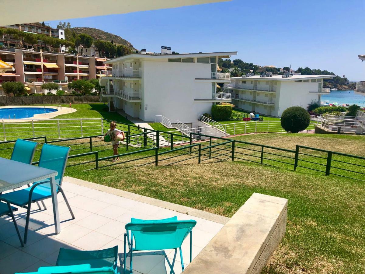 Almadrava Beach 罗萨斯 外观 照片
